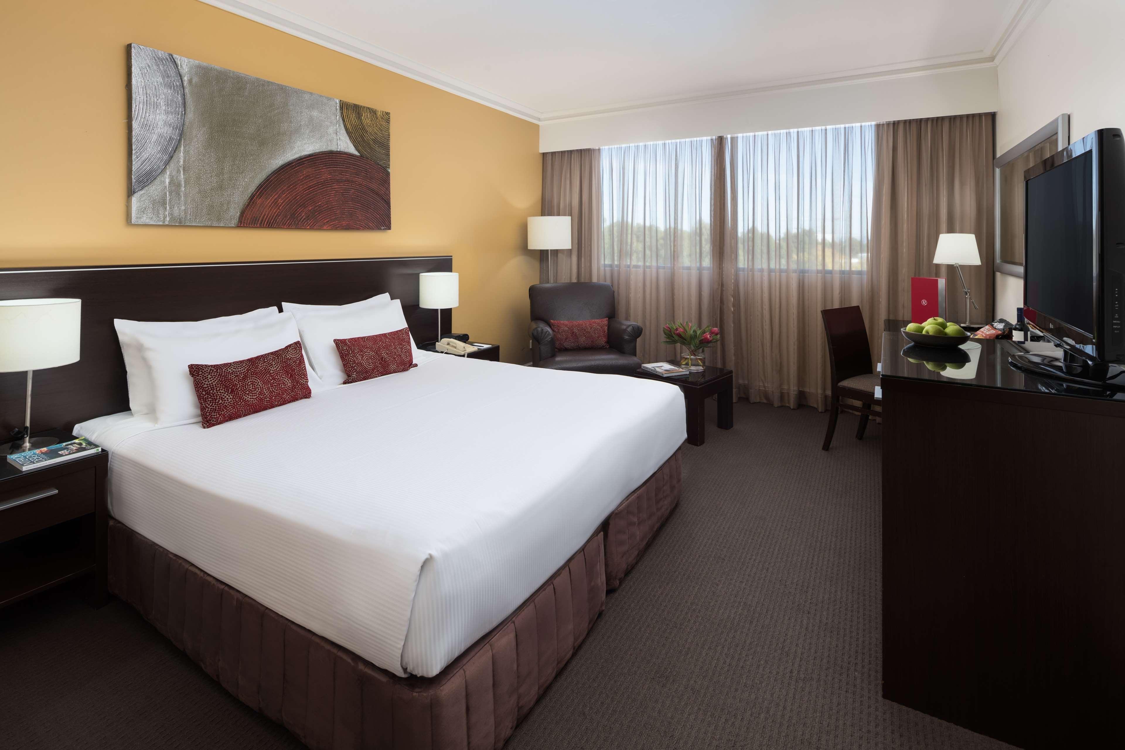 Hotel Rydges Norwest Sydney Baulkham Hills Exterior foto