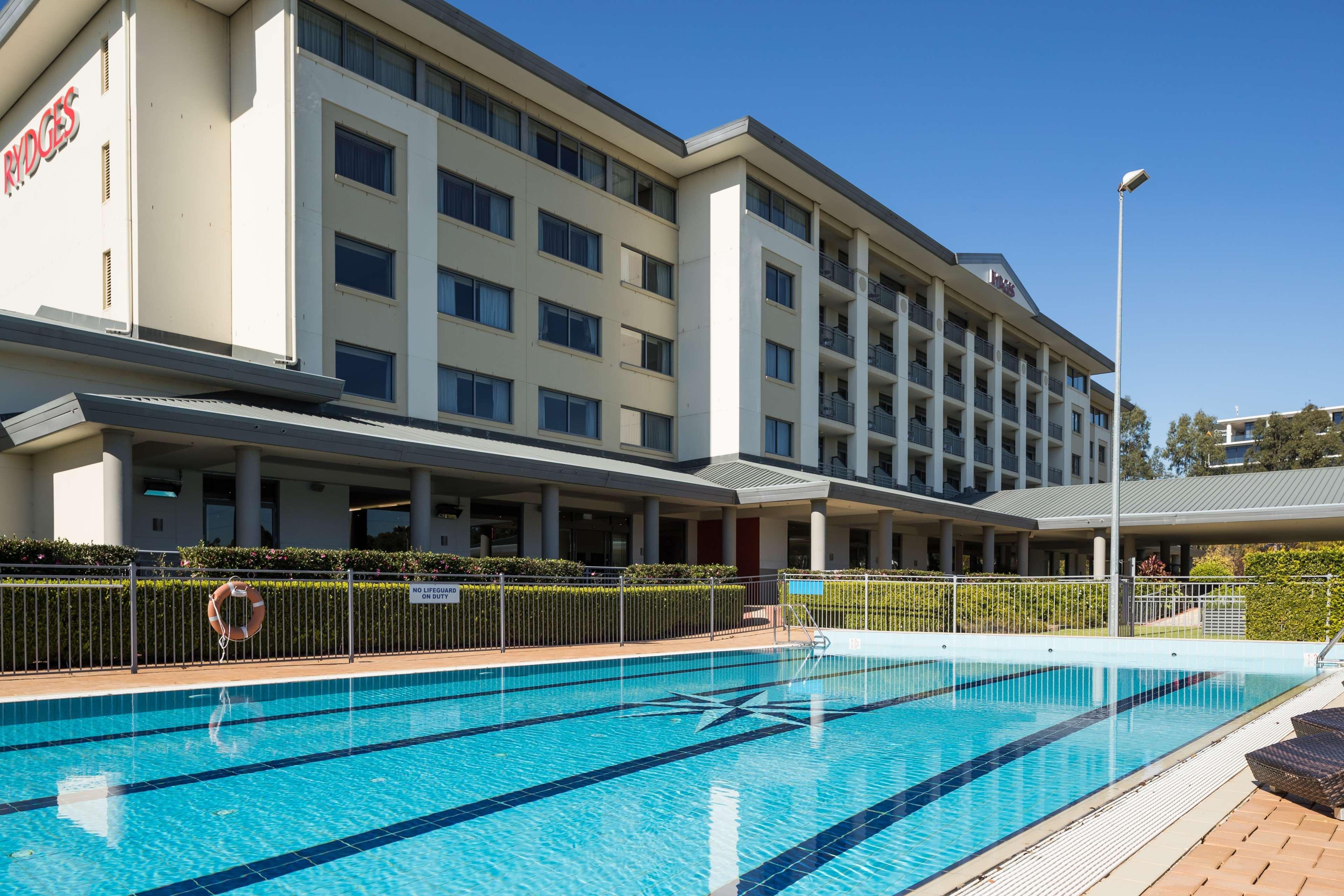Hotel Rydges Norwest Sydney Baulkham Hills Exterior foto